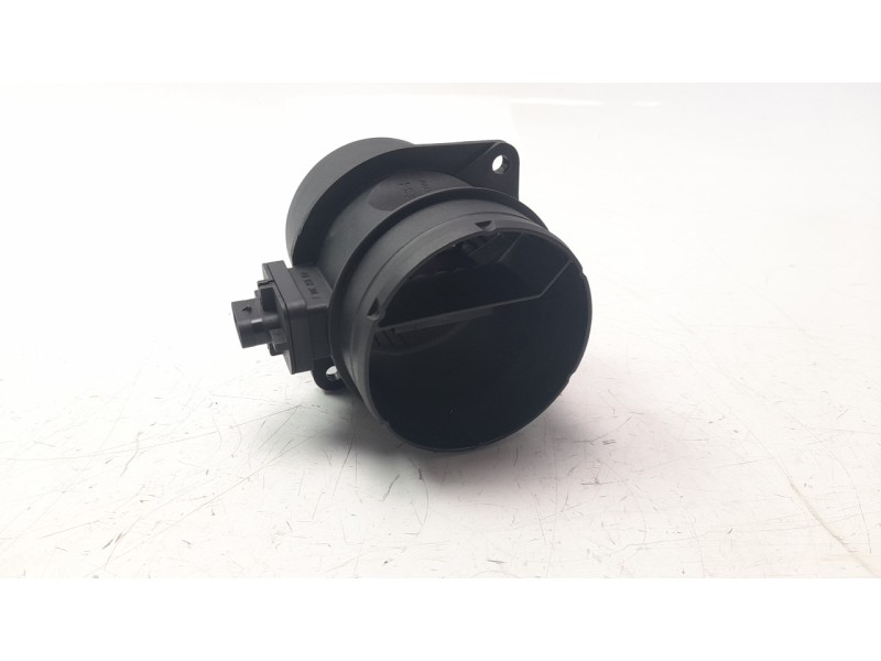 Recambio de caudalimetro para audi a4 avant (8w5) sport edition referencia OEM IAM 03L906461A 0281002956 
