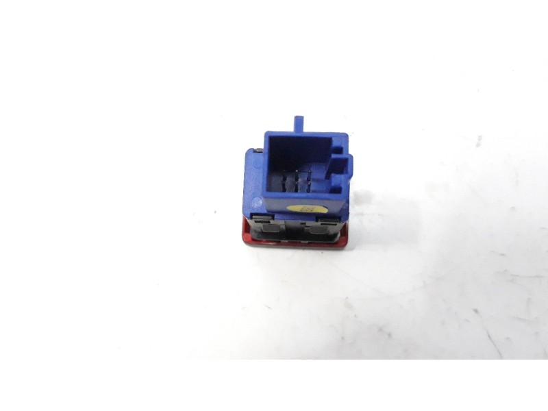 Recambio de warning para volkswagen polo edition referencia OEM IAM 2G0953509  