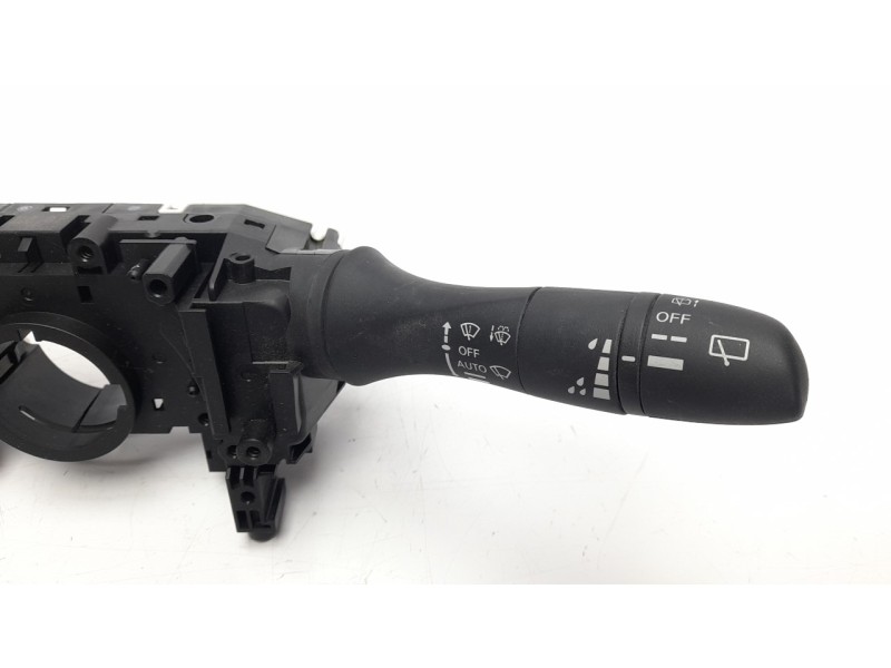 Recambio de mando multifuncion para nissan pulsar (c13) acenta referencia OEM IAM 17X31SD2  
