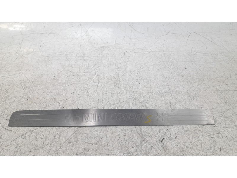 Recambio de moldura para mini countryman (f60) cooper s e all4 referencia OEM IAM 745873402 10073010 EK39267012