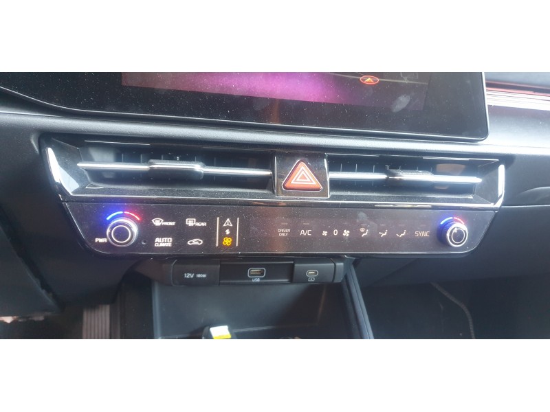 Recambio de mando climatizador para kia niro referencia OEM IAM 96540AT000FHV  
