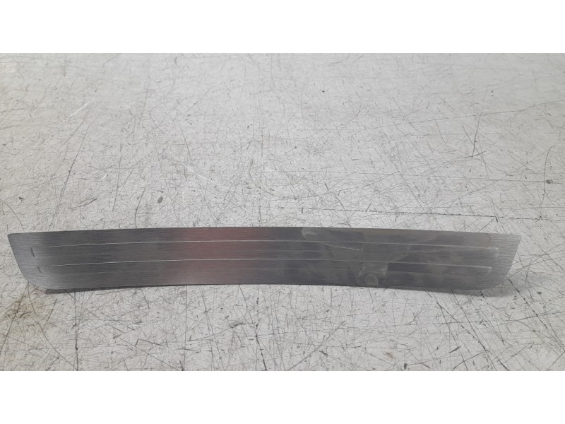 Recambio de moldura para mini countryman (f60) cooper s e all4 referencia OEM IAM 740637107 10073010 2025239
