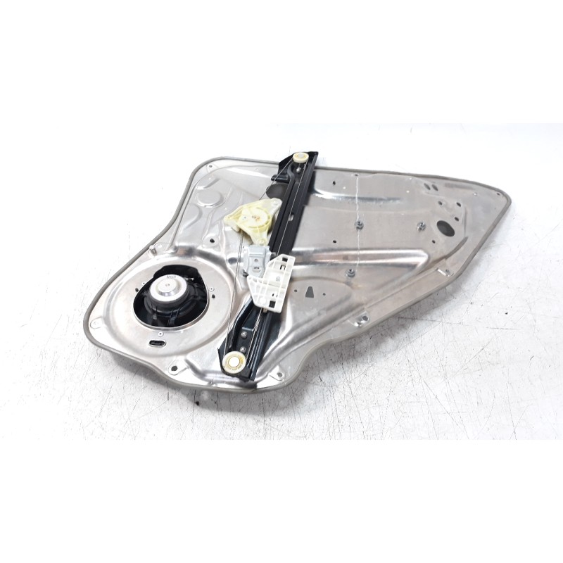 Recambio de elevalunas trasero izquierdo para mercedes-benz clase c (w204) berlina 2.2 cdi cat referencia OEM IAM A2047300379  