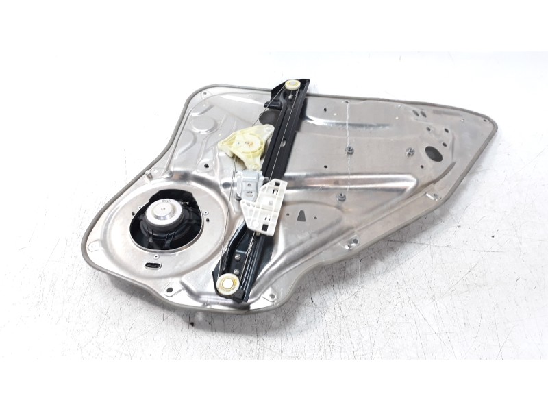 Recambio de elevalunas trasero izquierdo para mercedes-benz clase c (w204) berlina 2.2 cdi cat referencia OEM IAM A2047300379  