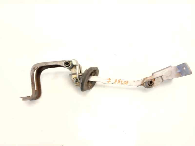 Recambio de retenedor puerta para dacia dokker ambiance referencia OEM IAM 904704935R  