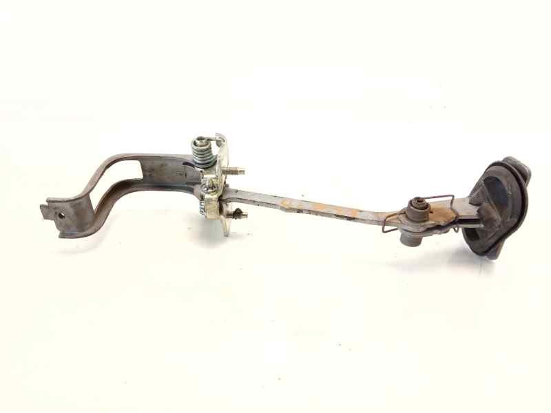 Recambio de retenedor puerta para dacia dokker ambiance referencia OEM IAM 904704935R  