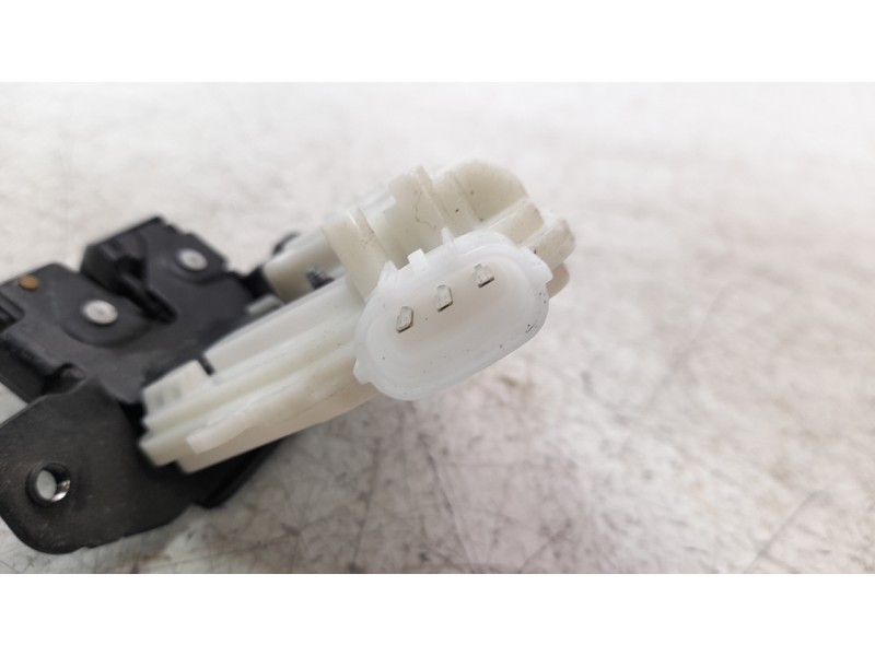 Recambio de cerradura maletero / porton para toyota auris touring sports (e18) hybrid active business plus referencia OEM IAM 69