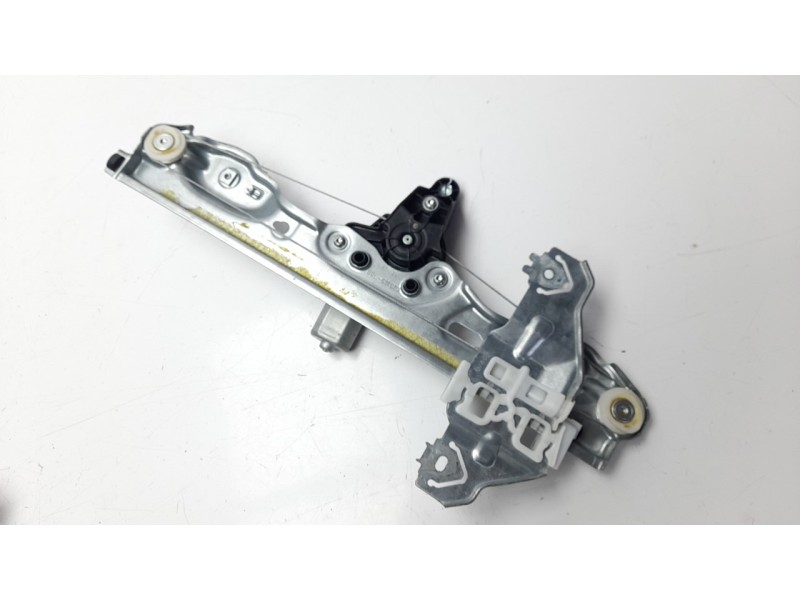 Recambio de elevalunas trasero derecho para nissan pulsar (c13) acenta referencia OEM IAM 827003ZL0A  