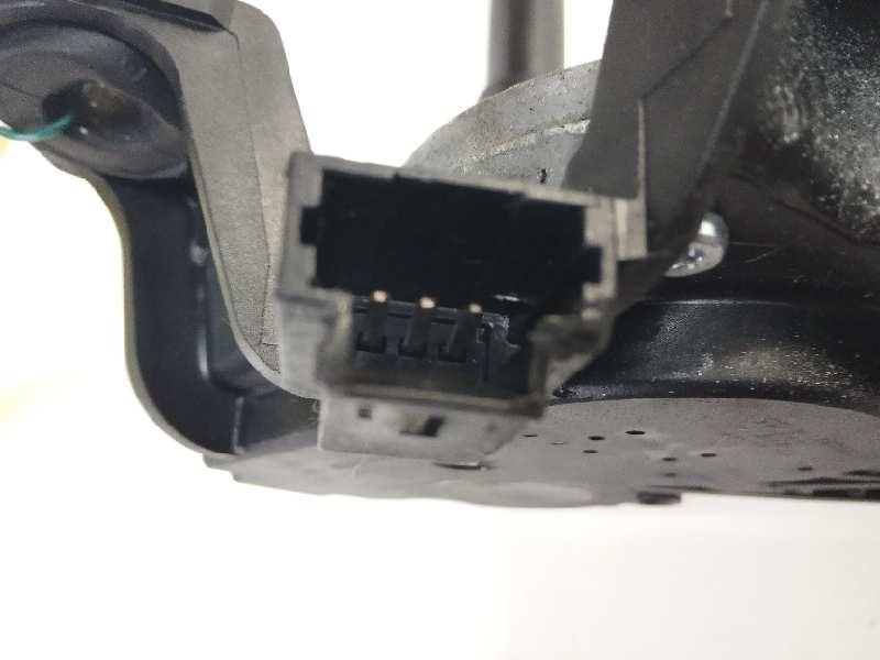 Recambio de motor limpia trasero para renault megane iii sport tourer dynamique referencia OEM IAM 0390201847  