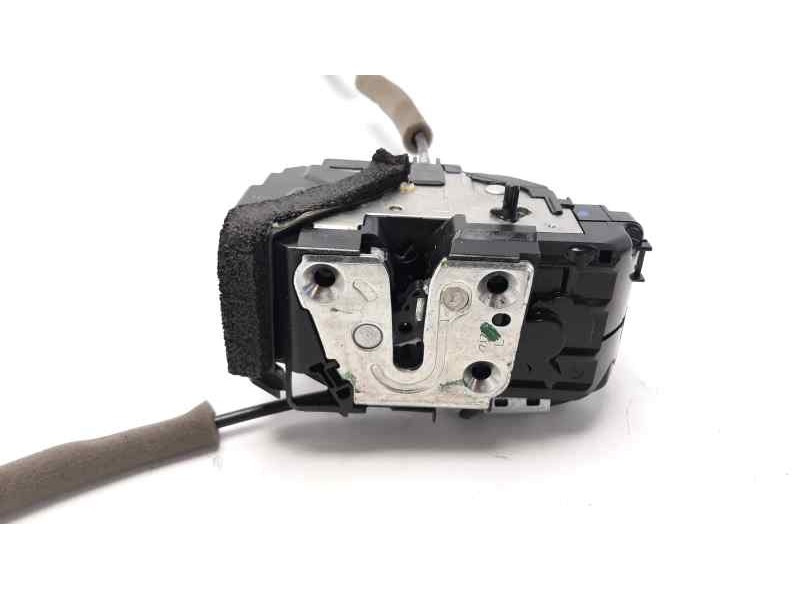 Recambio de cerradura puerta trasera izquierda para nissan pulsar (c13) acenta referencia OEM IAM   