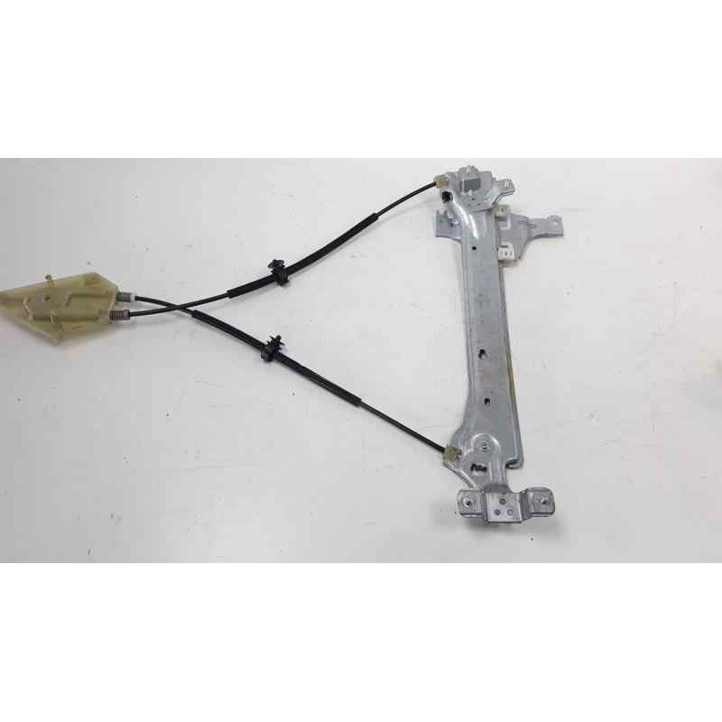 Recambio de elevalunas trasero izquierdo para renault megane iii sport tourer dynamique referencia OEM IAM 8200028070 106198618 