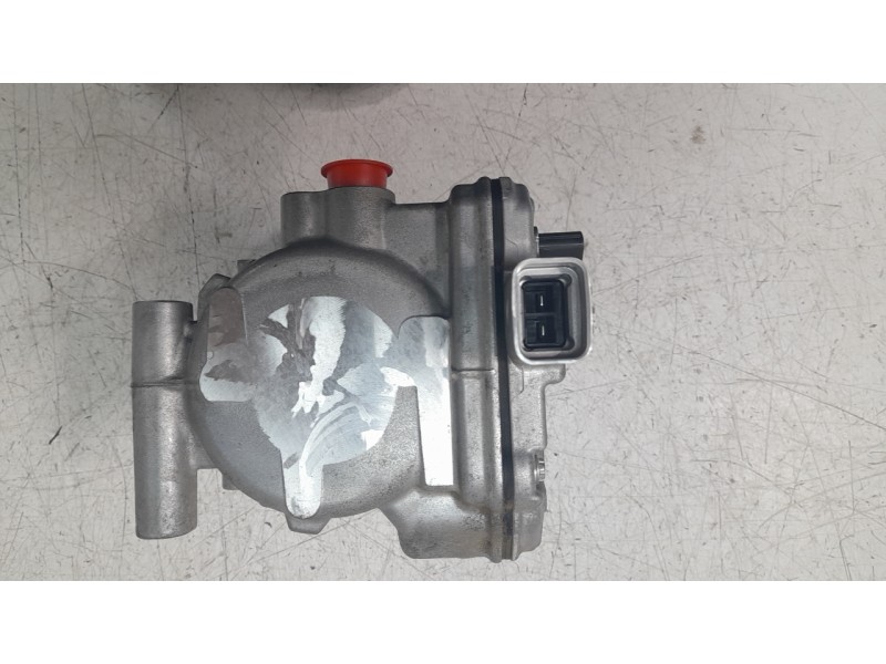 Recambio de compresor aire acondicionado para toyota auris touring sports (e18) hybrid active business plus referencia OEM IAM 0