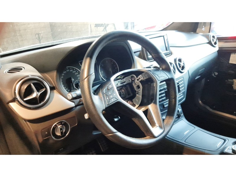 Recambio de volante para mercedes-benz clase b (w246) b 200 cdi be (246.201) referencia OEM IAM 2184602018  