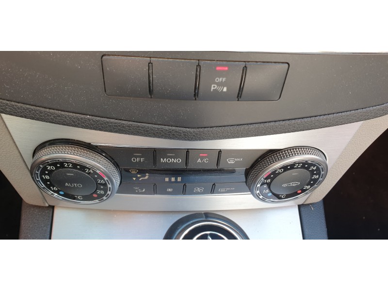 Recambio de mando climatizador para mercedes-benz clase c (w204) berlina 2.2 cdi cat referencia OEM IAM A2048308285  