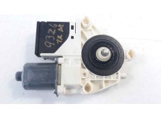 MOTOR ELEVALUNAS TRASERO DERECHO 827306548R 