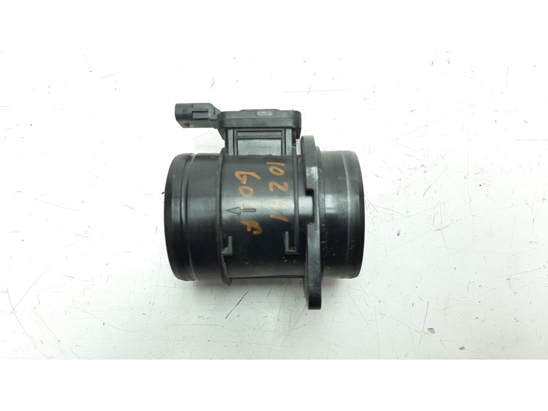 Recambio de caudalimetro para volkswagen golf vii sportsvan sport bluemotion tech referencia OEM IAM 04L906461B  