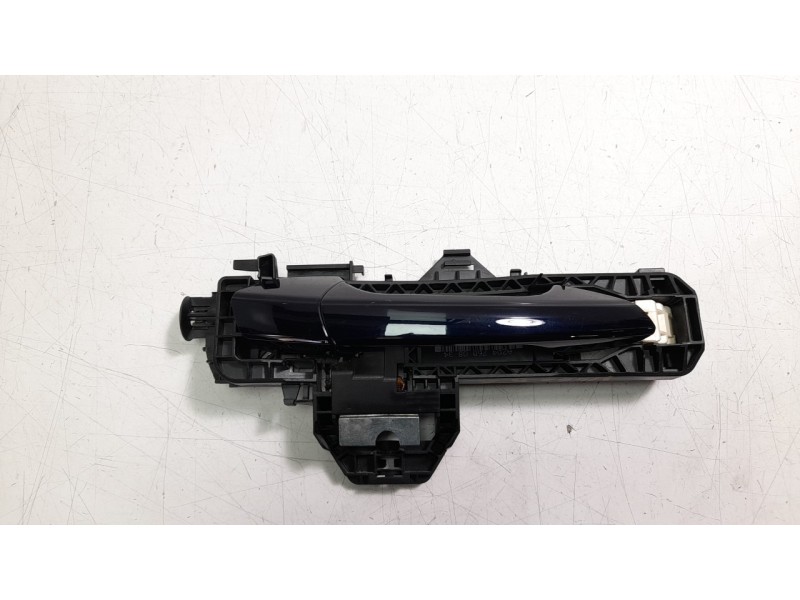 Recambio de maneta exterior delantera derecha para mercedes-benz clase c (w204) berlina 2.2 cdi cat referencia OEM IAM A20476002