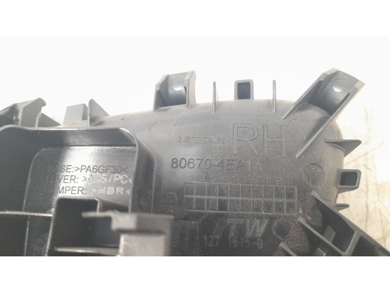 Recambio de maneta interior delantera derecha para nissan qashqai (j11) tekna referencia OEM IAM 806704EA1A  