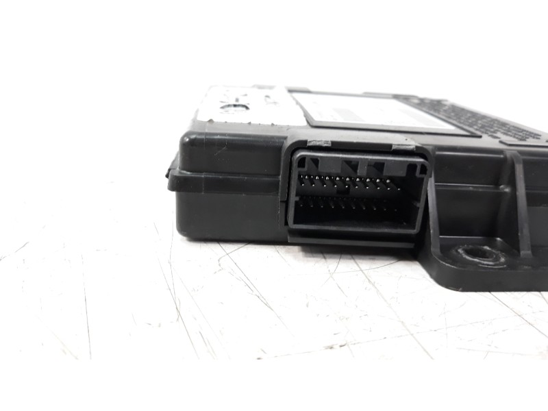Recambio de modulo electronico para jeep compass ii 2.0 m-jet cat referencia OEM IAM P68286841AE  