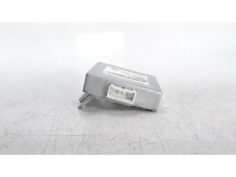 Recambio de modulo electronico para kia cee´d concept referencia OEM IAM 95300A2000  
