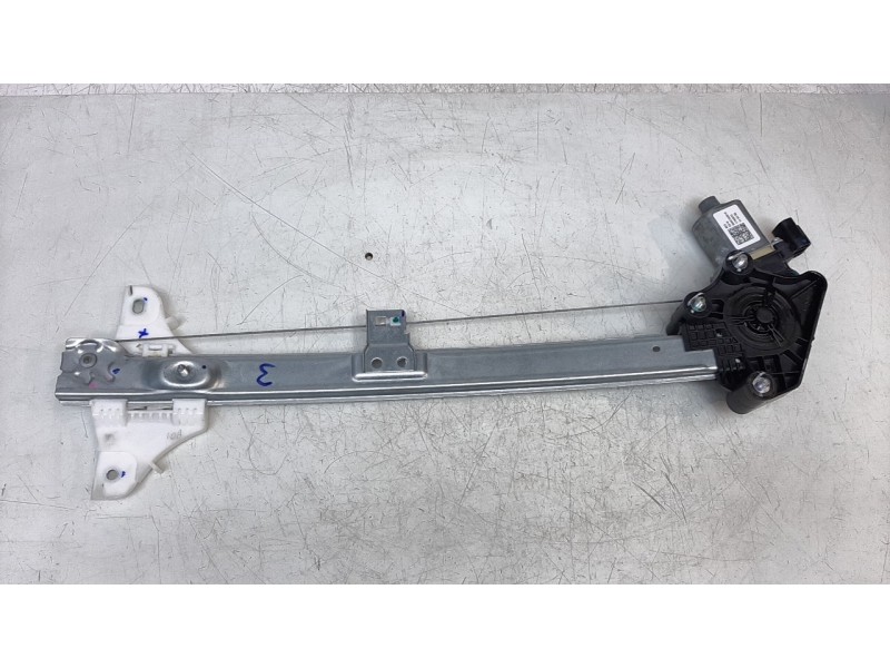 Recambio de elevalunas trasero izquierdo para hyundai bayon bayon referencia OEM IAM 83450Q0000  