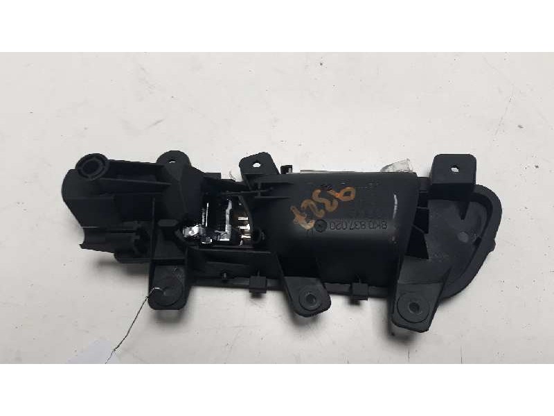 Recambio de maneta interior delantera derecha para audi a4 ber. (b8) basis referencia OEM IAM 8K0839020E  