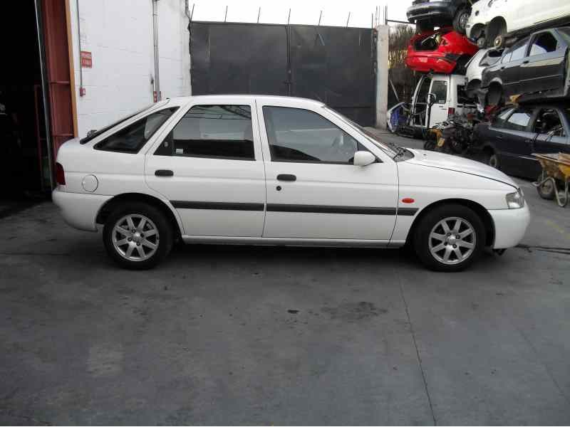 ford escort berl./turnier del año 1998