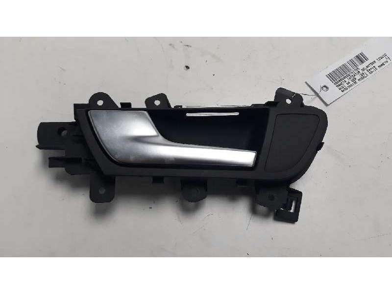 Recambio de maneta interior trasera izquierda para audi a4 ber. (b8) basis referencia OEM IAM 8K0839019E  