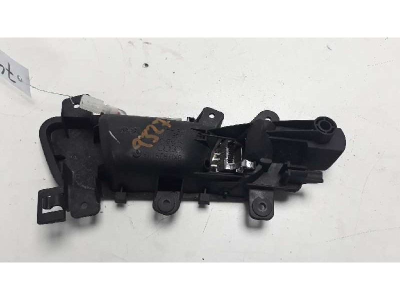 Recambio de maneta interior trasera izquierda para audi a4 ber. (b8) basis referencia OEM IAM 8K0839019E  
