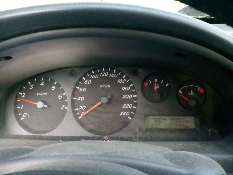 nissan almera (n16/e) del año 2002