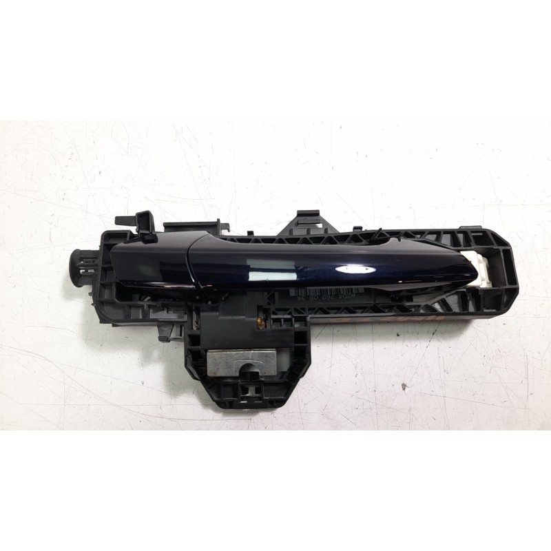 Recambio de maneta exterior trasera derecha para mercedes-benz clase c (w204) berlina 2.2 cdi cat referencia OEM IAM A2047600834