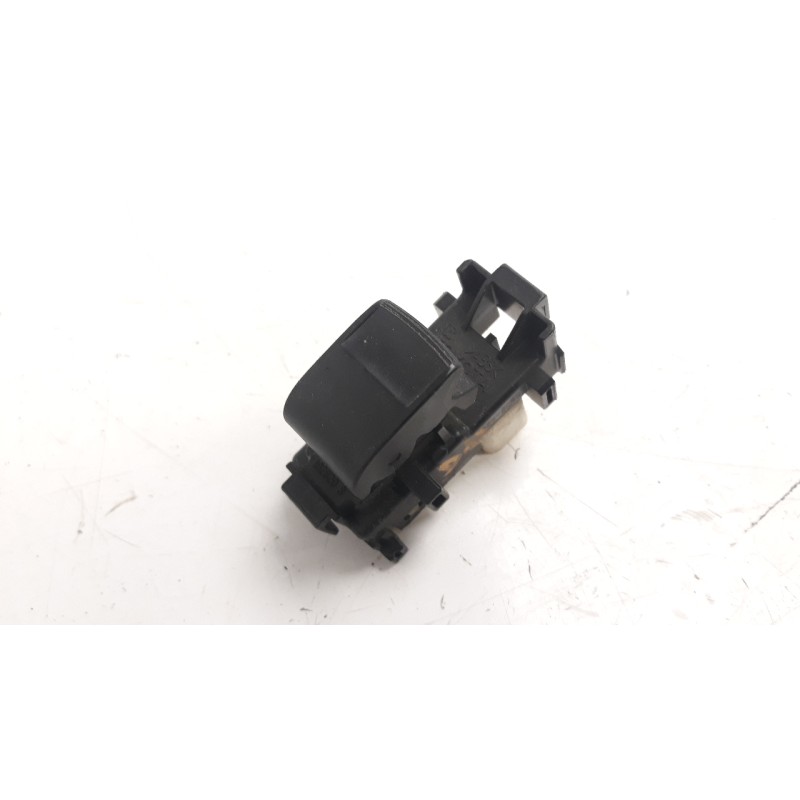 Recambio de mando elevalunas trasero izquierdo para toyota rav 4 (a3) 2.2 d-cat referencia OEM IAM 848100D030  