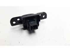 Recambio de warning para nissan pulsar (c13) acenta referencia OEM IAM 252903DA0A   2