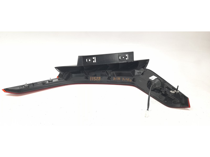 Recambio de piloto trasero derecho para kia niro referencia OEM IAM 92402AT000  