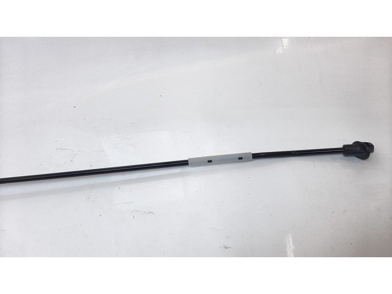 Recambio de moldura para toyota corolla (e21) hybrid style referencia OEM IAM 5344002280  