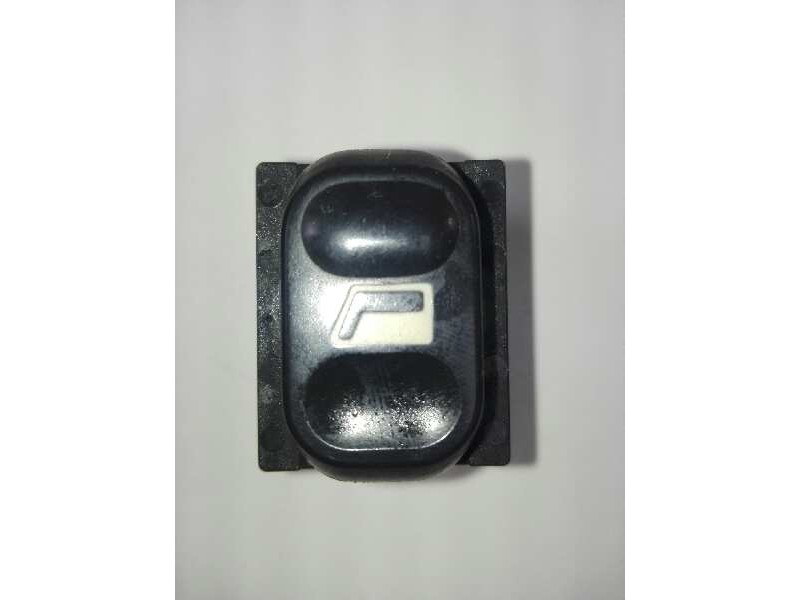 Recambio de mando elevalunas delantero izquierdo para citroen xantia berlina 2.0 hdi 90/110 attraction referencia OEM IAM   