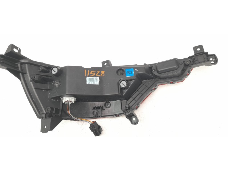 Recambio de piloto trasero derecho paragolpes para kia niro referencia OEM IAM 92406AT100  