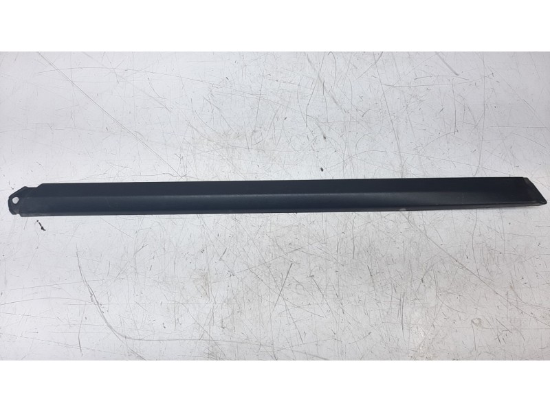 Recambio de moldura para porsche cayenne (typ 92aa) 3.0 v6 tdi cat referencia OEM IAM 7P5853540  