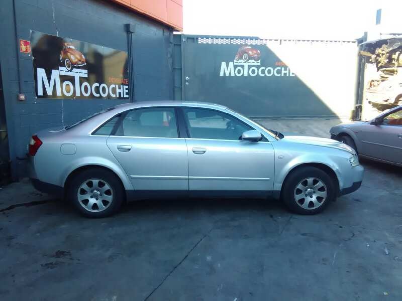 audi a4 berlina (8e) del año 2002