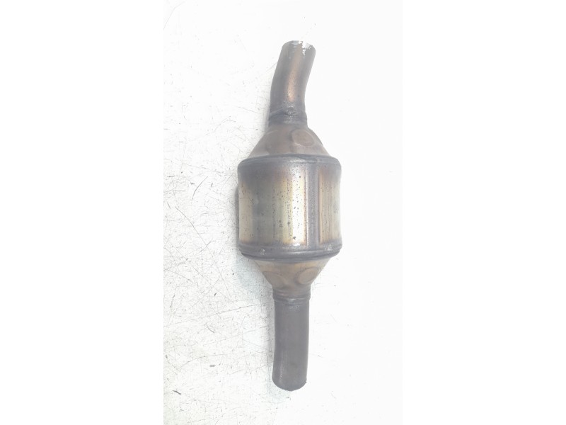 Recambio de catalizador para mg zs comfort referencia OEM IAM 11102842  