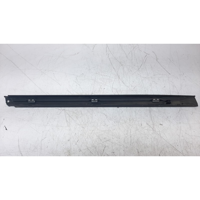 Recambio de moldura para porsche cayenne (typ 92aa) 3.0 v6 tdi cat referencia OEM IAM 7P5853540  
