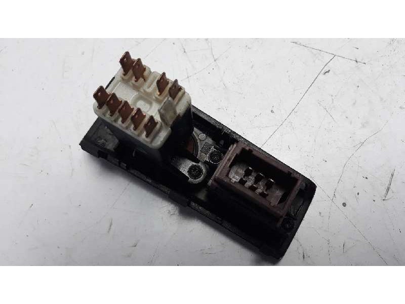 Recambio de warning para renault laguna (b56) 2.0 rt referencia OEM IAM 822955  