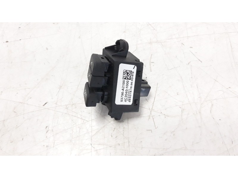 Recambio de interruptor para kia cee´d concept referencia OEM IAM 93796A2100  