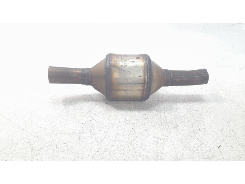 Recambio de catalizador para mg zs comfort referencia OEM IAM 11102842  