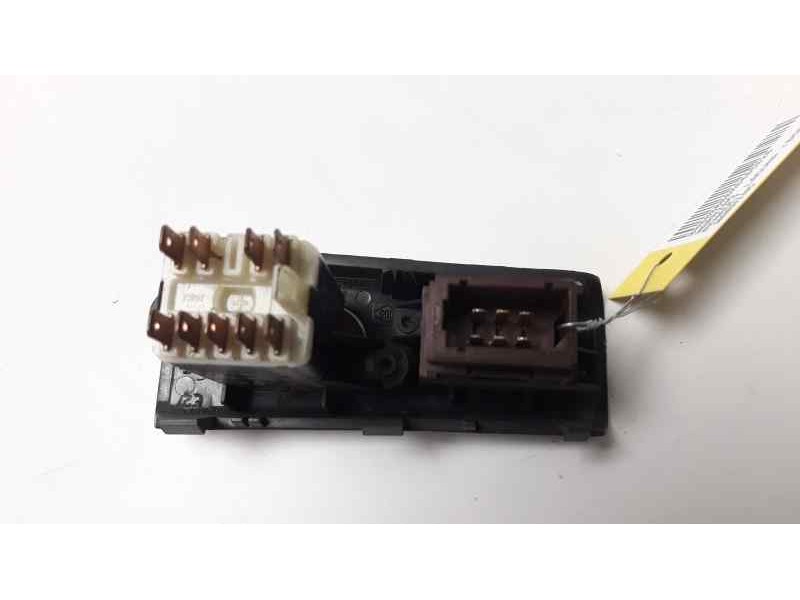 Recambio de warning para renault laguna (b56) 1.9 dti rt referencia OEM IAM 822955  
