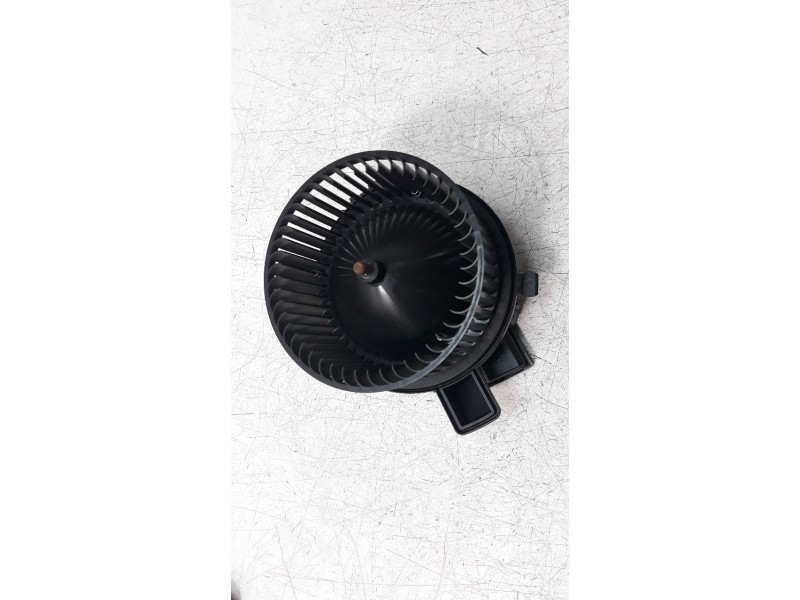 Recambio de ventilador calefaccion para audi a4 avant (8w5) sport edition referencia OEM IAM 4M1820021A  