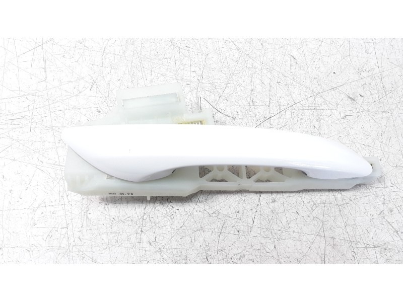 Recambio de maneta exterior delantera derecha para hyundai bayon bayon referencia OEM IAM 82661Q0000  
