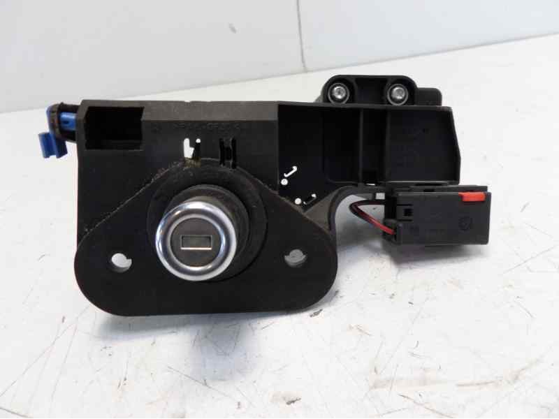 Recambio de motor cierre centralizado porton para opel corsa c 1.3 16v cdti cat (z 13 dt / ln9) referencia OEM IAM 09183495 3250