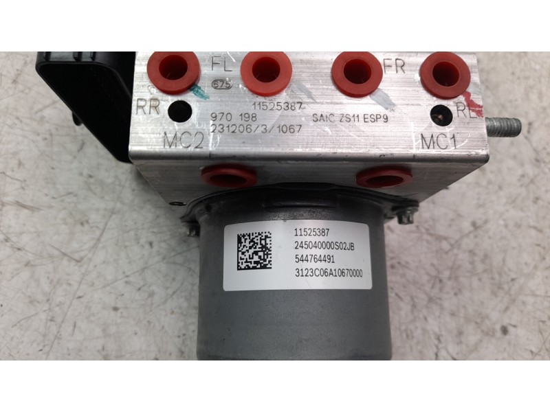 Recambio de abs para mg zs comfort referencia OEM IAM 10360004  