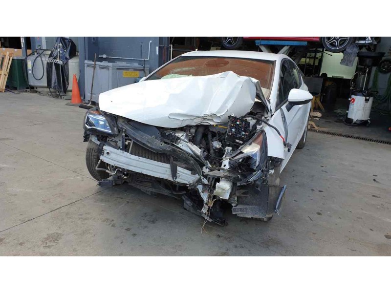 opel astra k lim. 5türig del año 2018